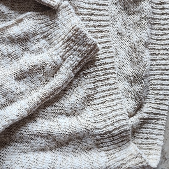 J. McLaughlinBeige Knit Crewneck Sweater Medium - Picture 6 of 16
